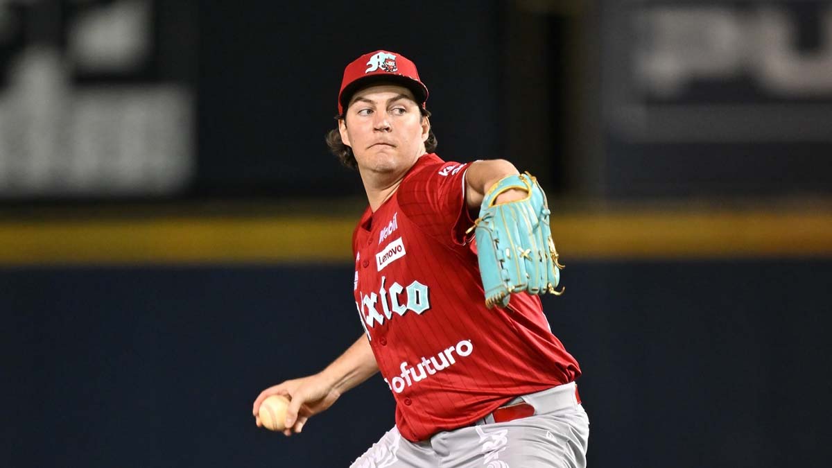 Trevor Bauer domina la temporada 2024 con los Diablos Rojos de México, registrando un récord de 10-0 y una ERA de 2.48.