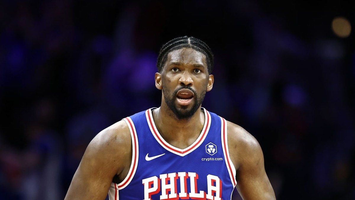 Joel Embiid firma una extensión con los 76ers por $193 millones, reafirmando su compromiso con Filadelfia hasta 2029. ¡Conoce los detalles del mega contrato!